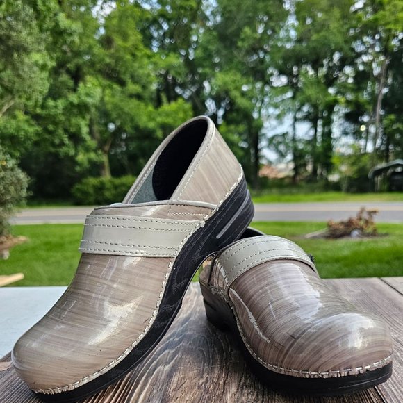SANITA SIGNATURE GRAY NURSING Danish Clogs SLIP RESISTANT EUR Size  38 US SIze 7 - Picture 13 of 15